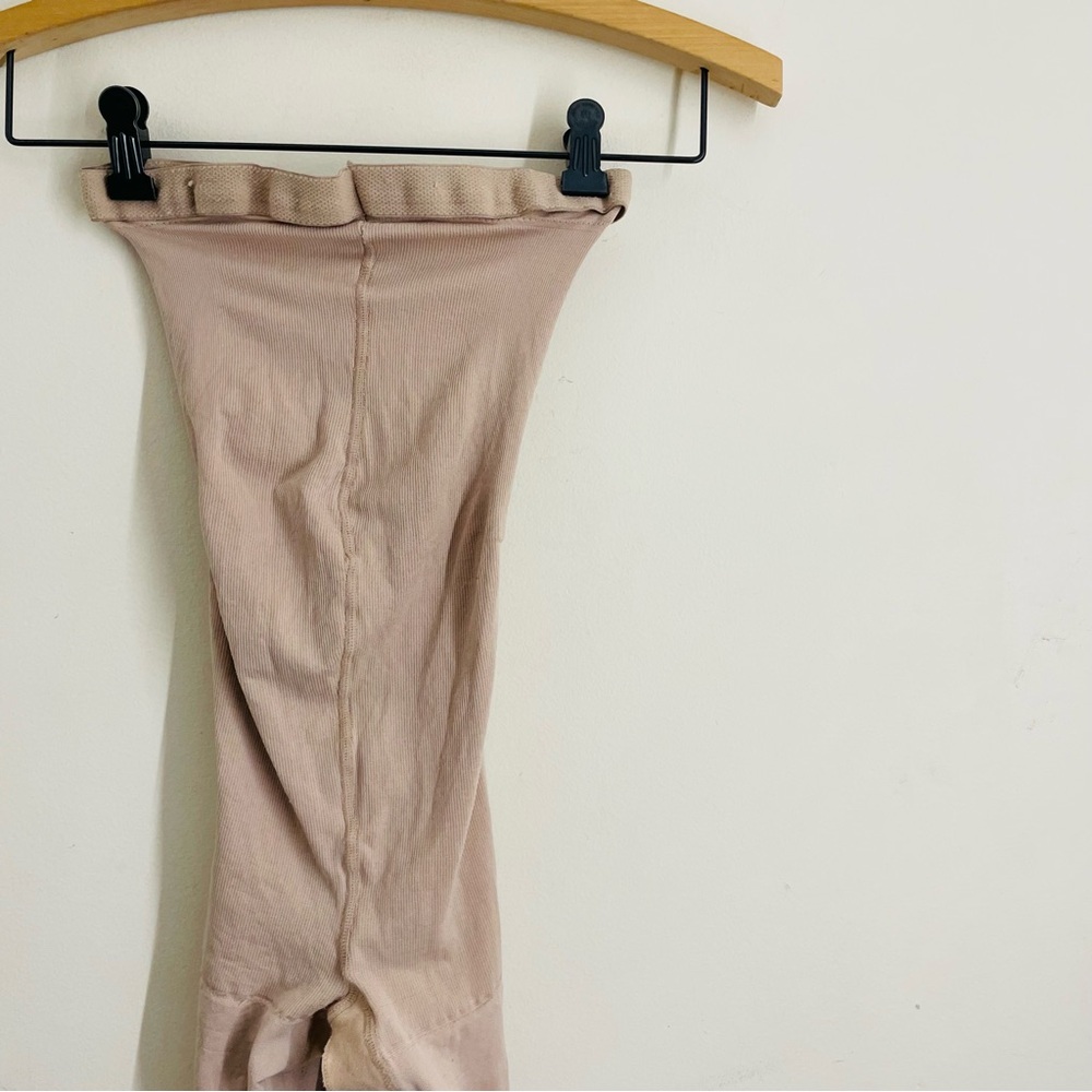 Spanx Higher Power Shaping Shorts Size D (L) Nude High Waist - Picture 3 of 8